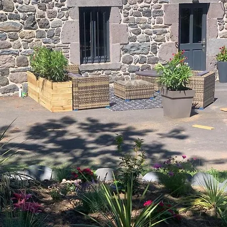 De La Couze Pavin Semesterbostad Besse-et-Saint-Anastaise