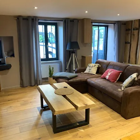 Holiday home De La Couze Pavin