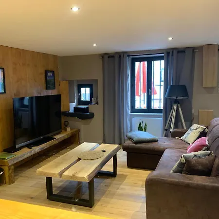 De La Couze Pavin Tatil Evi Besse-et-Saint-Anastaise